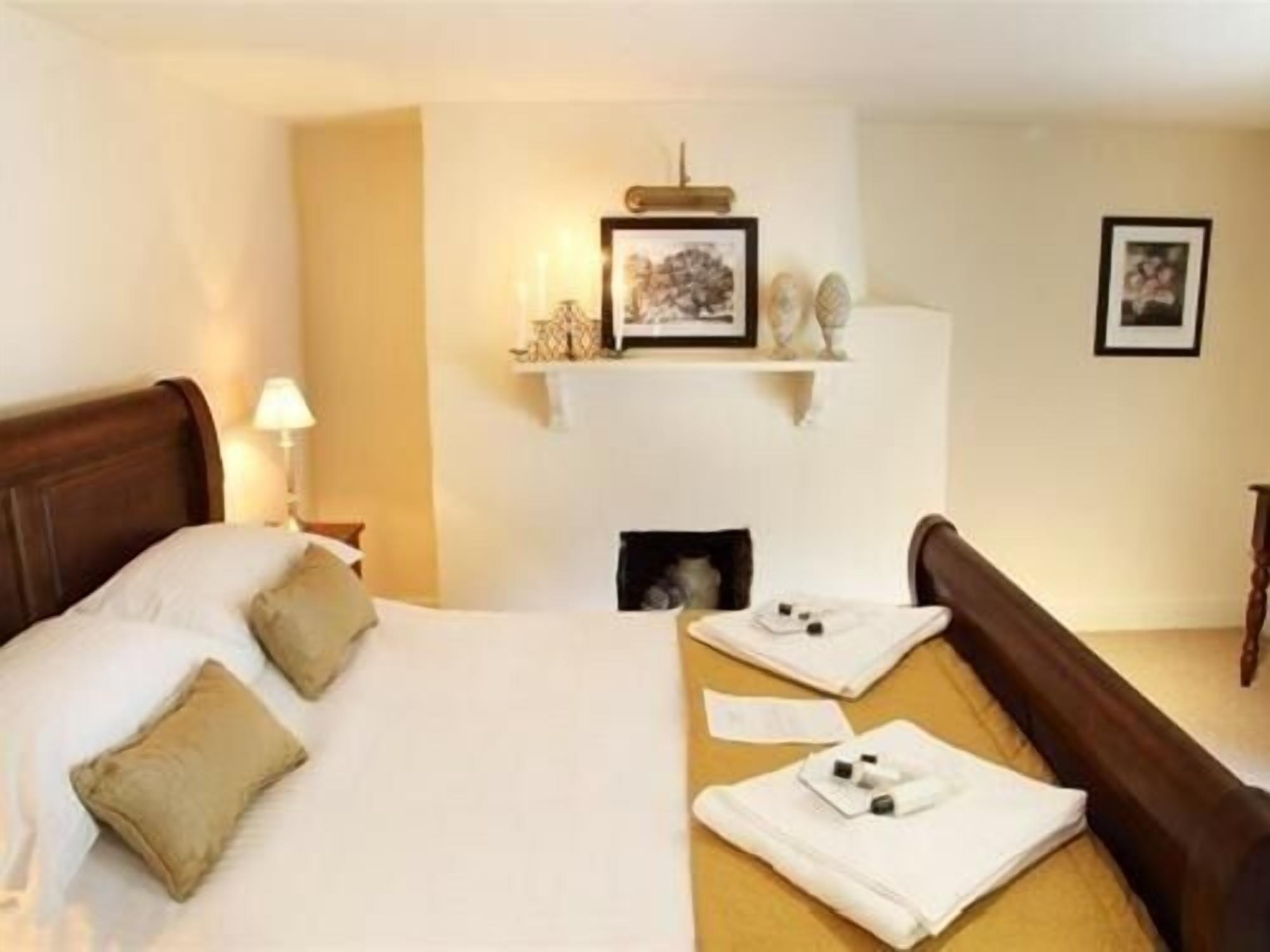The George Inn Hatherleigh Kültér fotó